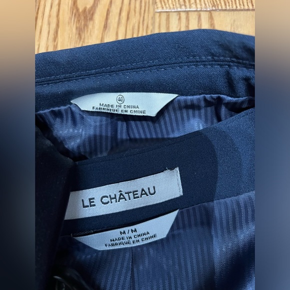 Le chateau men’s suit - Picture 9 of 11